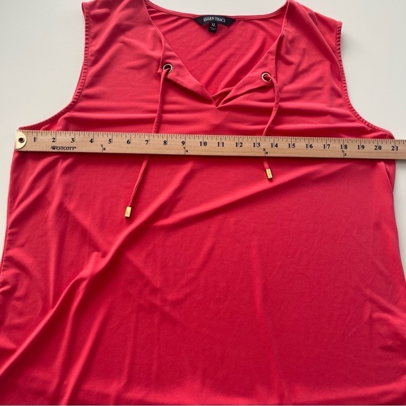 Ellen Tracy Sleeveless Top. Size XL. - Picture 6 of 7